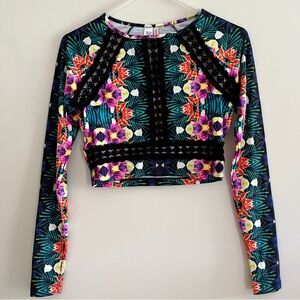 NWT Nanette Lepore Habanera Crop Rash Gaurd Swimsuit Top Long Sleeve Small